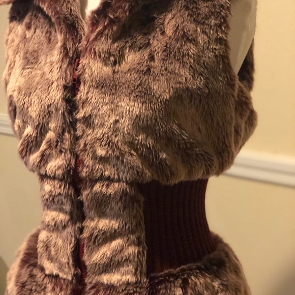 SOLD!! - Picture 2 of 4